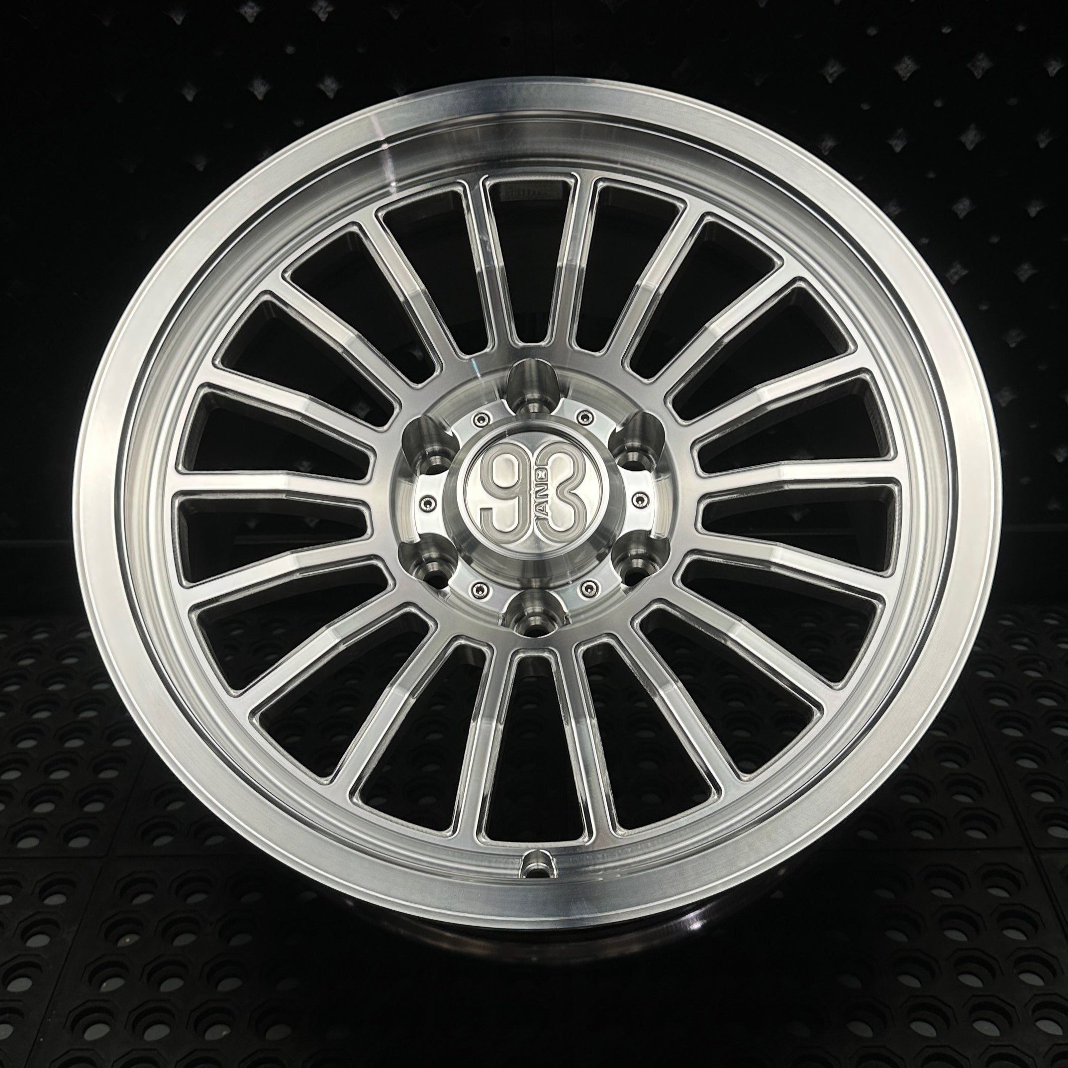(Set of 4) FRS-18 | 6061-T6 Forged | Smooth Lip | Machined Clear (6x135 | 17x8.5, 0mm Offset)