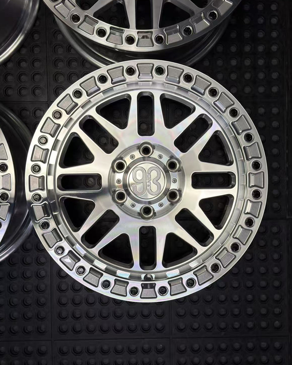 (Set of 4) FR-01 | 6061-T6 Forged | Simulated Beadlock | Machined Clear (6x135 | 17x8.5, 0mm Offset)