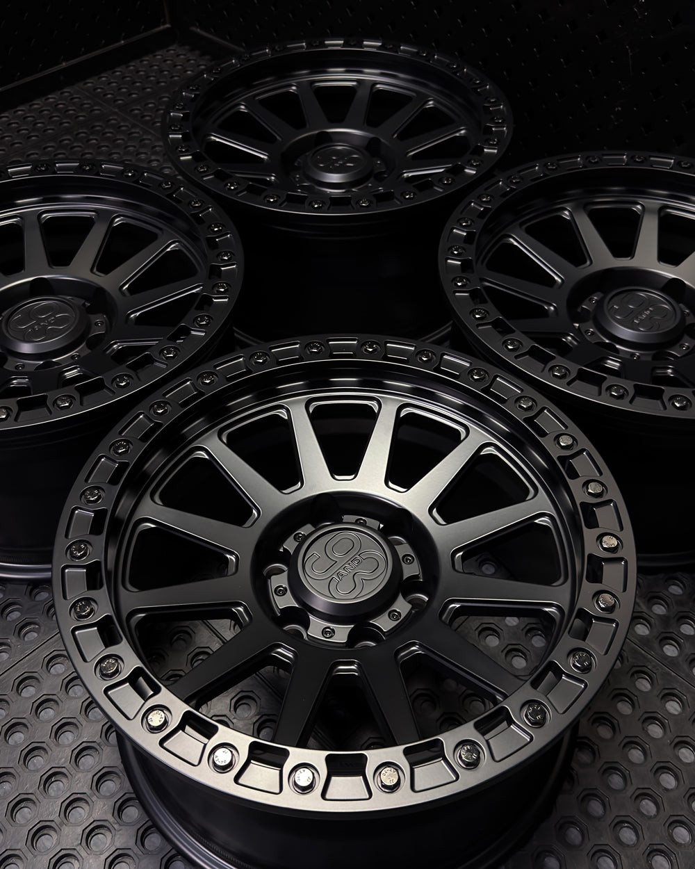 (Set of 4) FR-10 | 6061-T6 Forged | Simulated Beadlock | Matte Black (6x135 | 17x8.5, 0mm Offset)