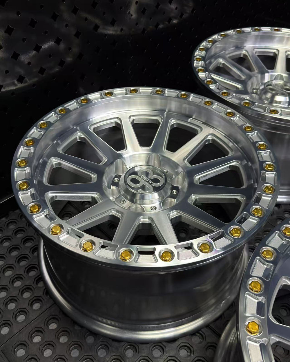 (Set of 4) FR-10R | 6061-T6 Forged | Simulated Beadlock w/ Removable Rings | Machined Clear, Machined Clear Rings (6x135 | 17x8.5, 0mm Offset)