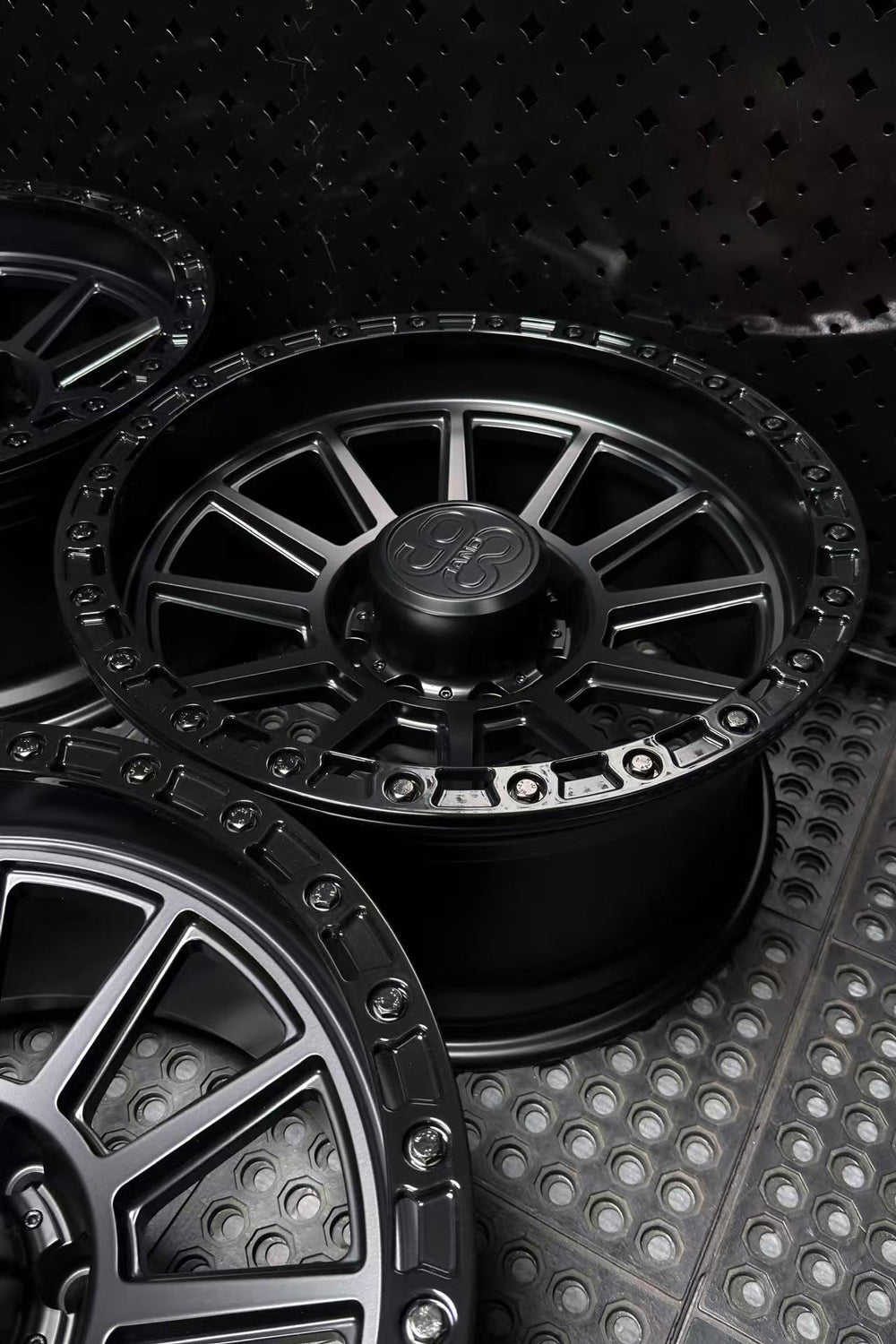 (Set of 4) FR-11R | 6061-T6 Forged | Simulated Beadlock w/ Removable Rings | Matte Black, Gloss Black Slotted Rings, Black Lip Bolts (8x170 | 20x10, -18mm Offset)