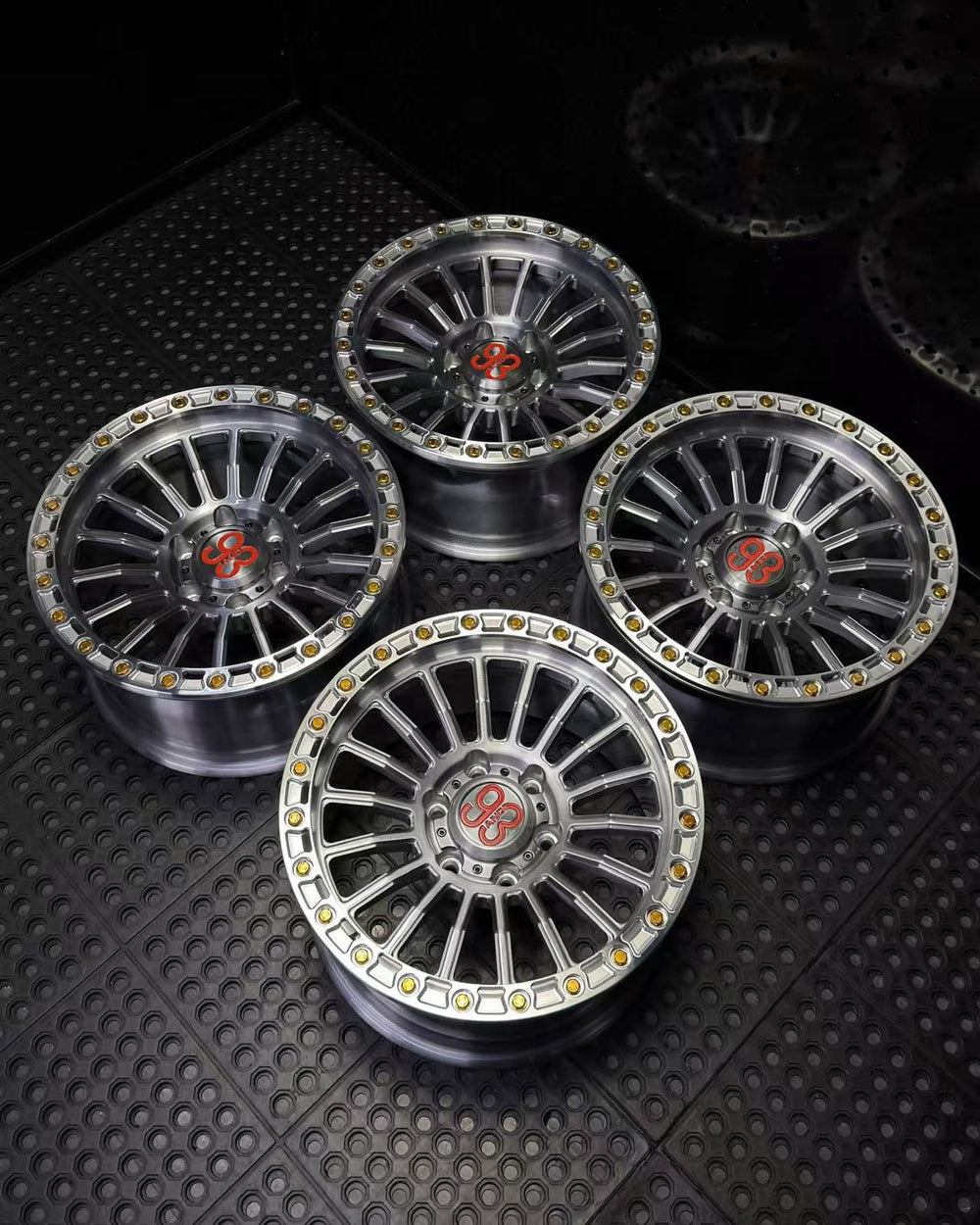 (Set of 4) FR-18R | 6061-T6 Forged | Simulated Beadlock w/ Removable Rings | Gloss Brushed Gray, Machined Clear Rings (6x135 | 17x8.5, 0mm Offset)