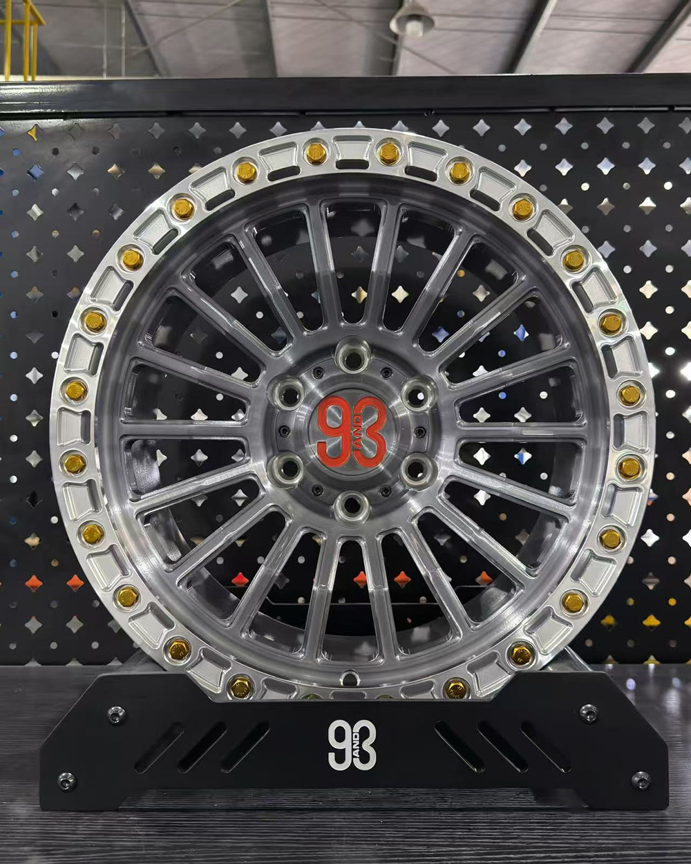 (Set of 4) FR-18R | 6061-T6 Forged | Simulated Beadlock w/ Removable Rings | Gloss Brushed Gray, Machined Clear Rings (6x135 | 17x8.5, 0mm Offset)