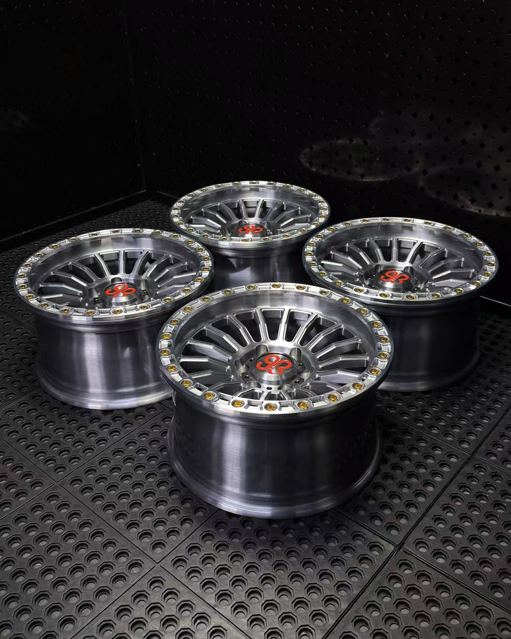 (Set of 4) FR-18R | 6061-T6 Forged | Simulated Beadlock w/ Removable Rings | Gloss Brushed Gray, Machined Clear Rings (6x135 | 17x8.5, 0mm Offset)