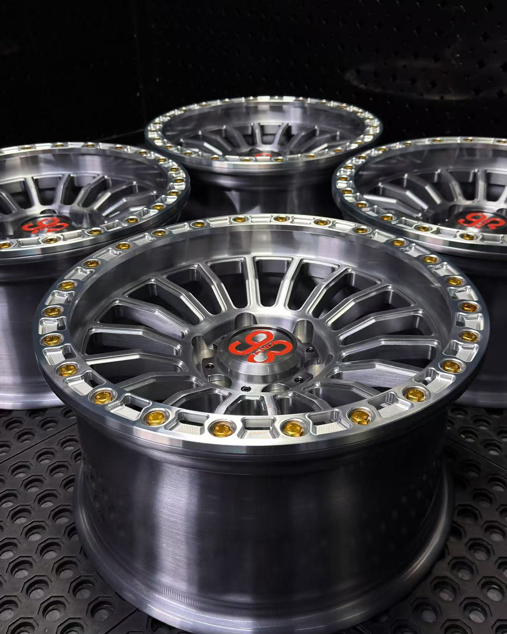 (Set of 4) FR-18R | 6061-T6 Forged | Simulated Beadlock w/ Removable Rings | Gloss Brushed Gray, Machined Clear Rings (6x135 | 17x8.5, 0mm Offset)