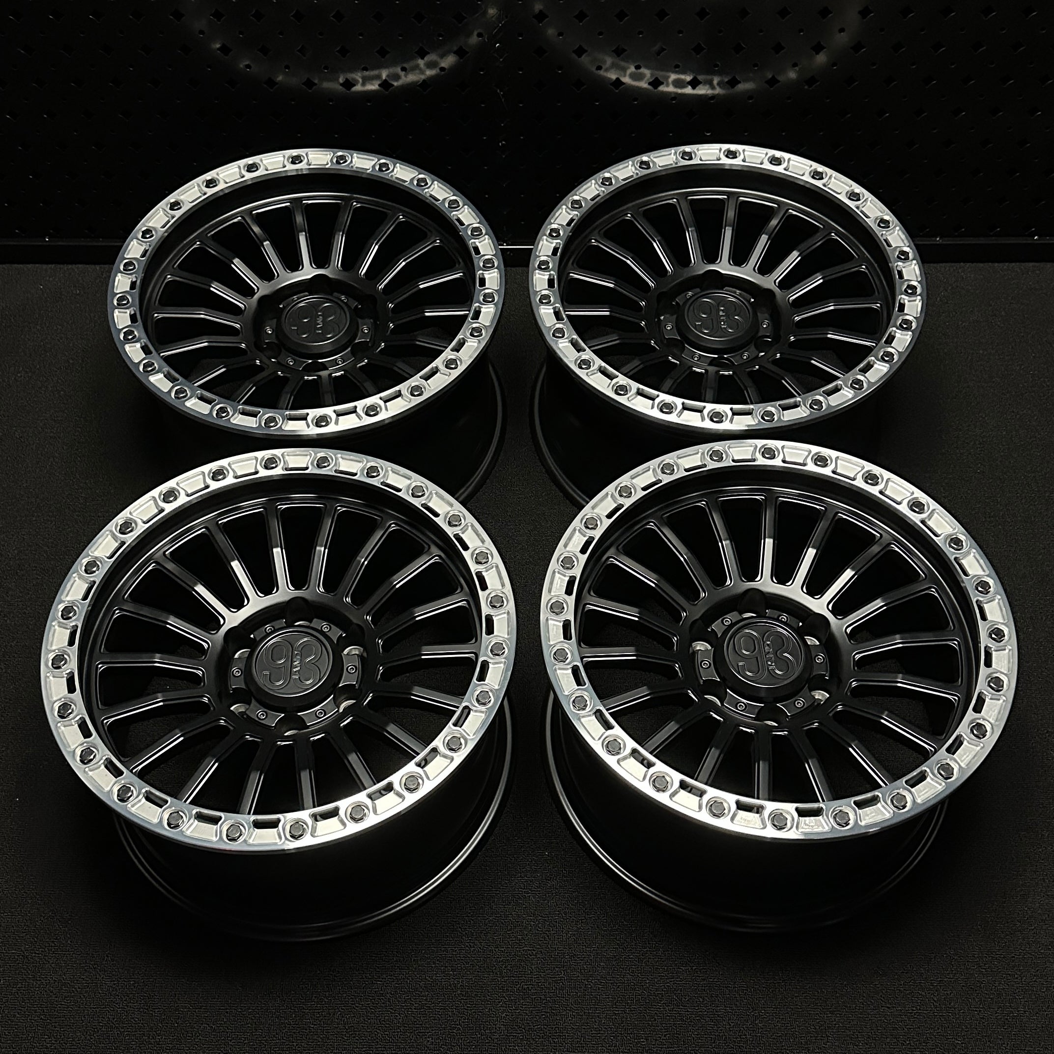 (Set of 4) FR-18R | 6061-T6 Forged | Simulated Beadlock w/ Removable Slotted Rings | Satin Black w/ Machined Clear Rings (6x135 | 17x8.5, 0mm Offset)