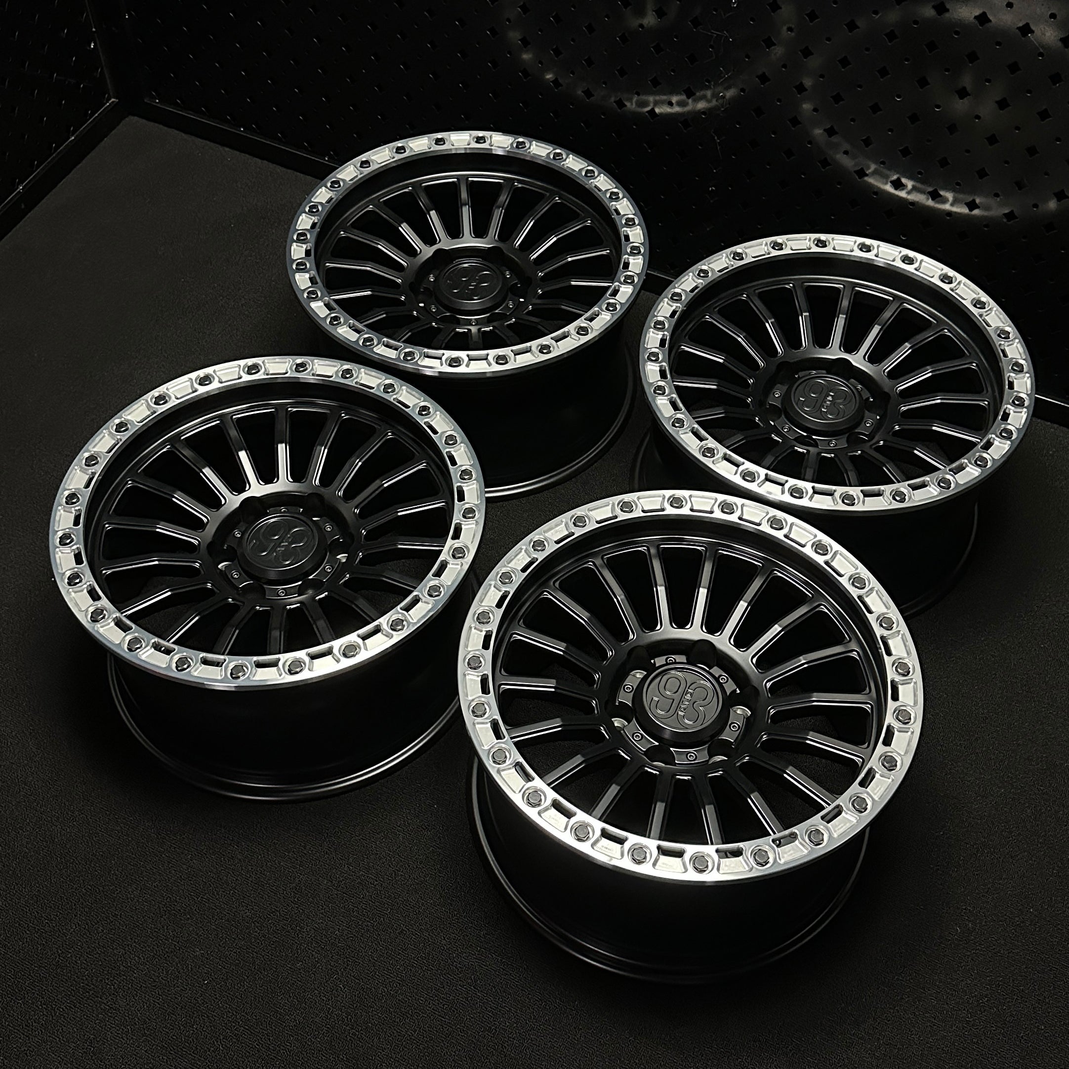 (Set of 4) FR-18R | 6061-T6 Forged | Simulated Beadlock w/ Removable Slotted Rings | Satin Black w/ Machined Clear Rings (6x135 | 17x8.5, 0mm Offset)