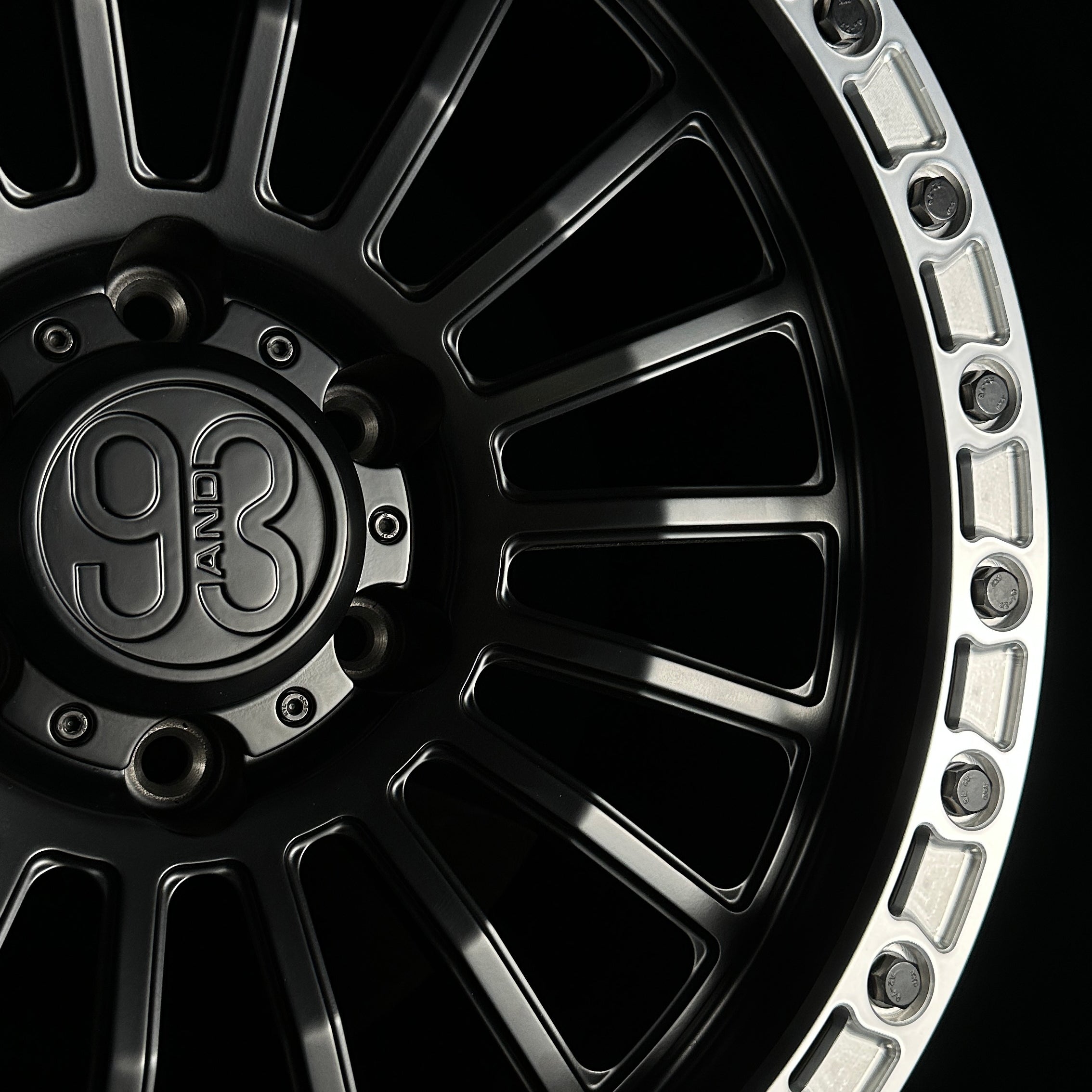 (Set of 4) FR-18R | 6061-T6 Forged | Simulated Beadlock w/ Removable Slotted Rings | Satin Black w/ Machined Clear Rings (6x135 | 17x8.5, 0mm Offset)