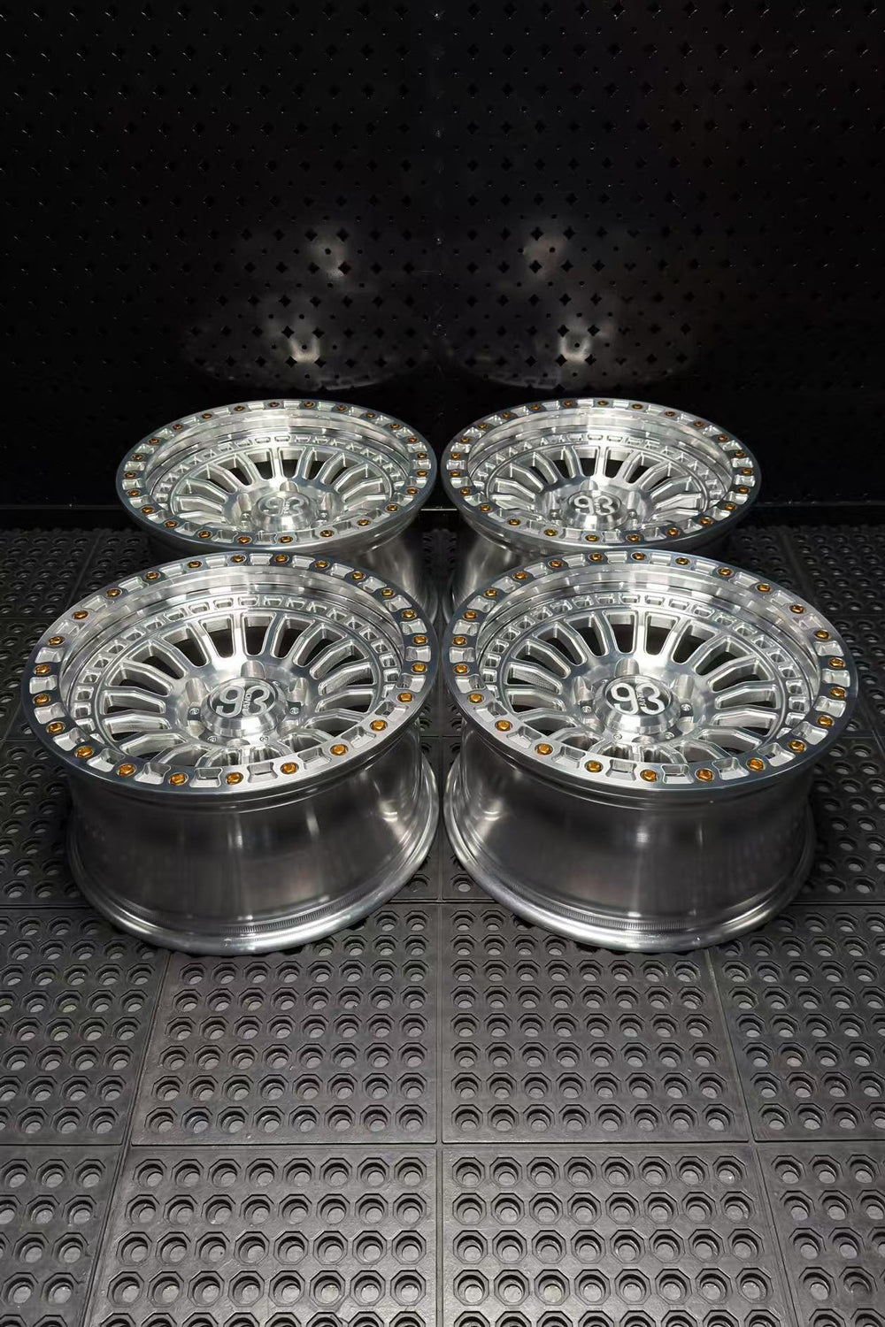(Set of 4) FR-19 | 6061-T6 Forged | Simulated Beadlock | Machined Clear with Gold Lip Bolts (6x135 | 17x8.5, 0mm Offset)