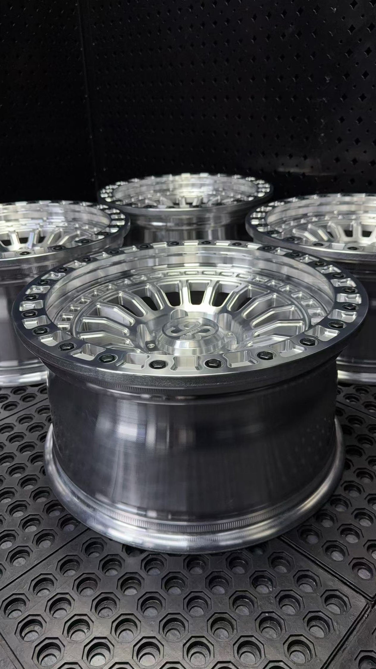 (Set of 4) FR-19 | 6061-T6 Forged | Simulated Beadlock | Machined Clear (6x135 | 17x8.5, 0mm Offset)