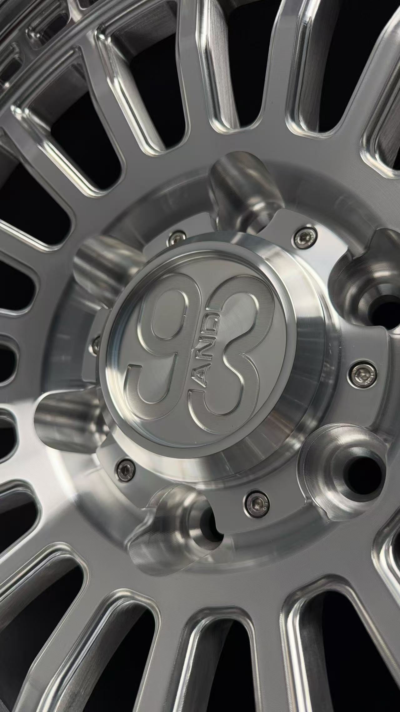 (Set of 4) FR-19 | 6061-T6 Forged | Simulated Beadlock | Machined Clear (6x135 | 17x8.5, 0mm Offset)