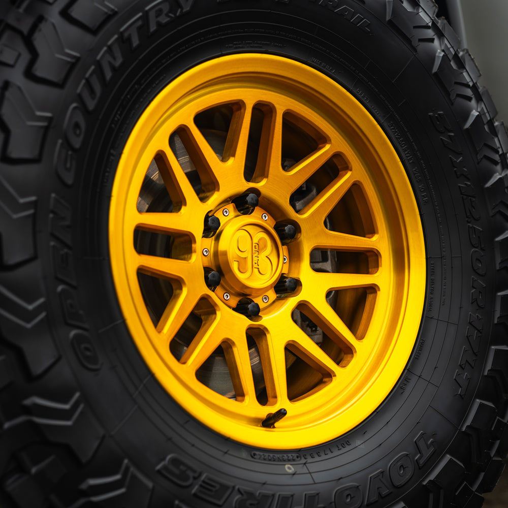 FRS-01 | 6061-T6 Forged | Smooth Lip | Brushed Gold