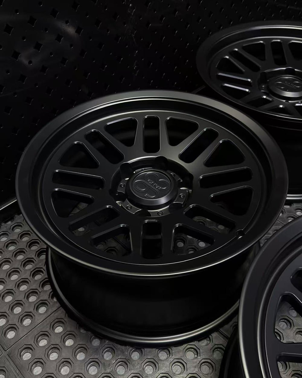 (Set of 4) FRS-01 | 6061-T6 Forged | Smooth Lip | Matte Black (6x135 | 17x8.5, 0mm Offset)