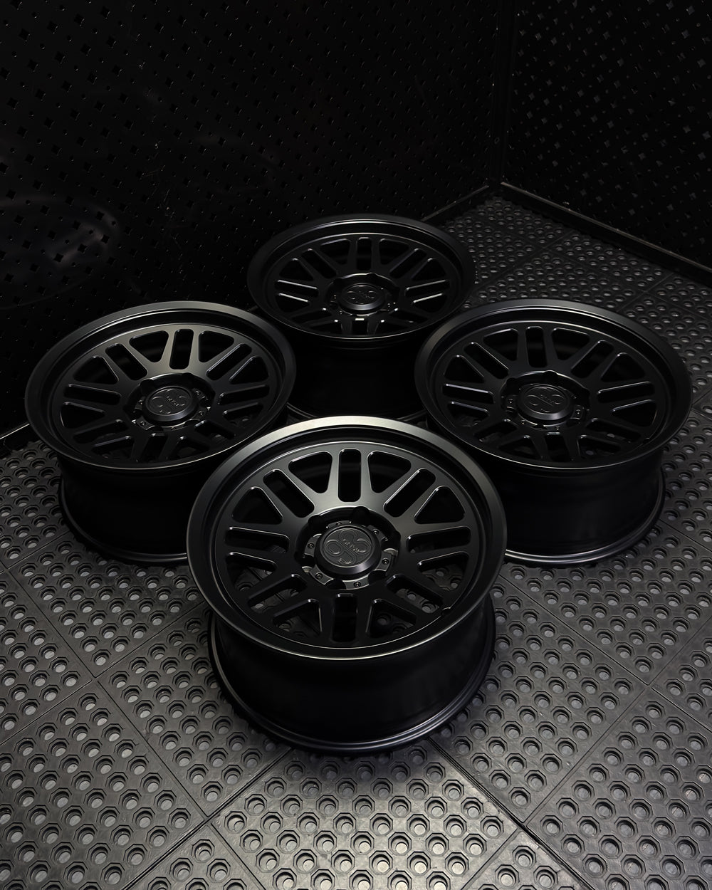 (Set of 4) FRS-01 | 6061-T6 Forged | Smooth Lip | Matte Black (6x135 | 17x8.5, 0mm Offset)