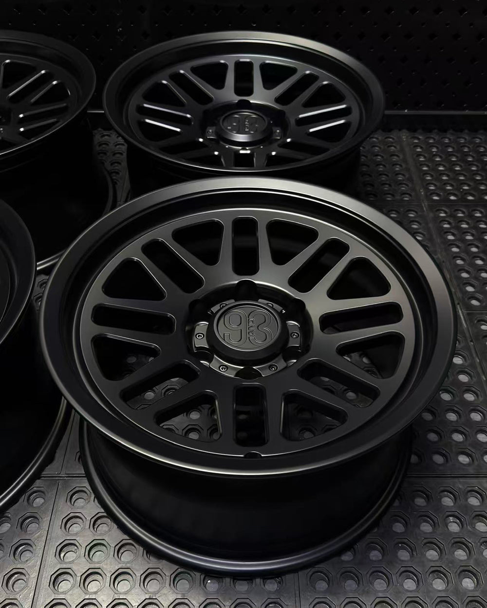 (Set of 4) FRS-01 | 6061-T6 Forged | Smooth Lip | Matte Black (6x135 | 17x8.5, 0mm Offset)