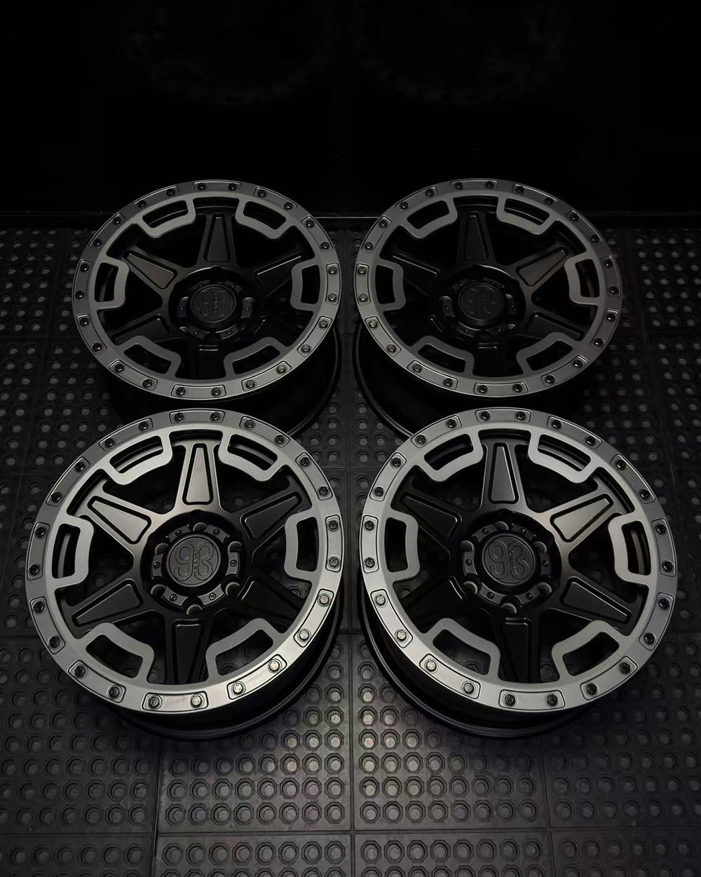 (Set of 4) XR-01R | 6061-T6 Forged | Simulated Beadlock w/ Removable Rings | Matte Black, Matte Gunmetal Rings (6x135 | 17x8.5, 0mm Offset)