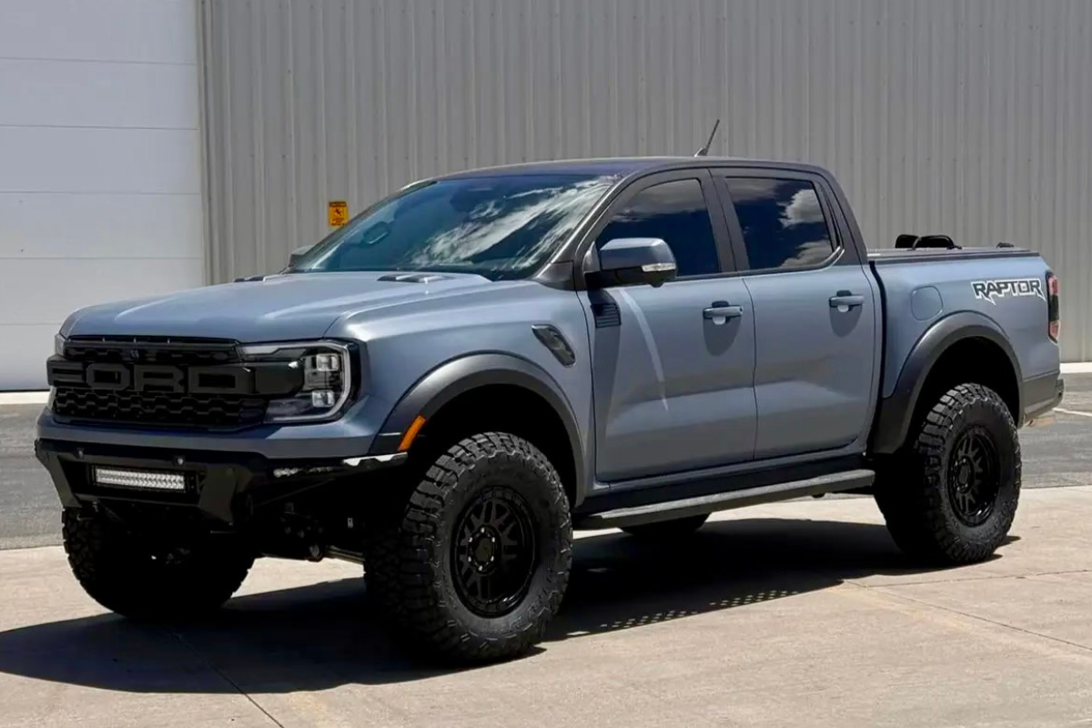 2024 Ford Ranger Raptor | FR-01 Simulated Beadlock | Matte Black | 17x8 ...