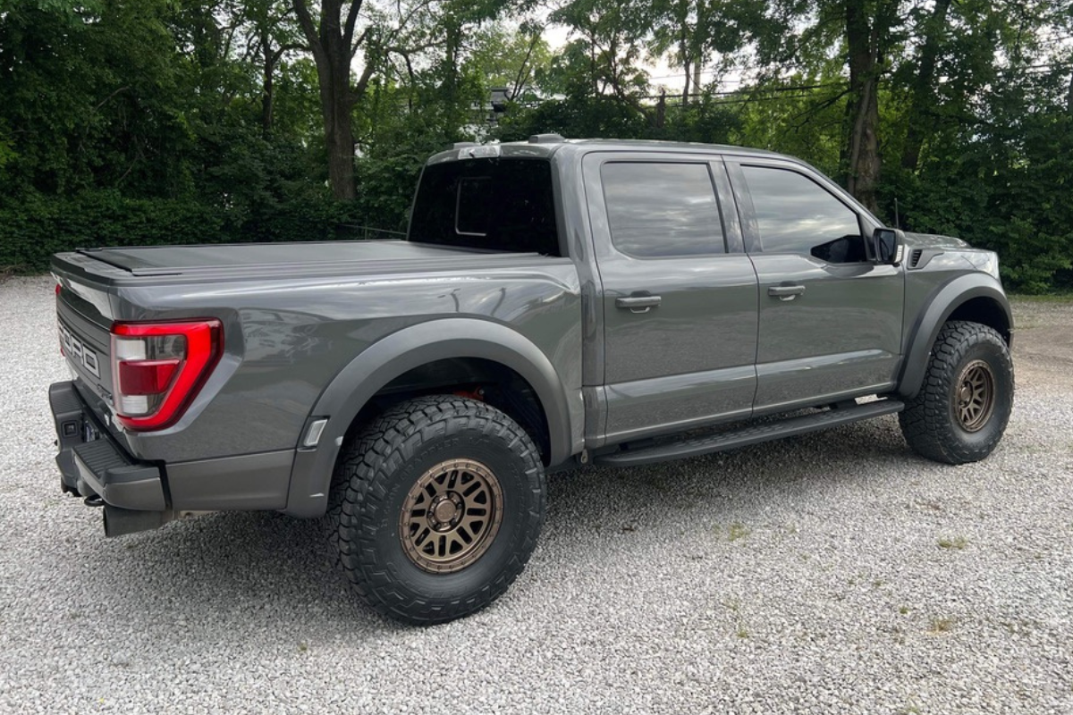 F150 Raptor R Beadlocks 2023 Ford F-150 Raptor | FR-01 Simulated Beadlock | Matte Bronze | 17x8 ...