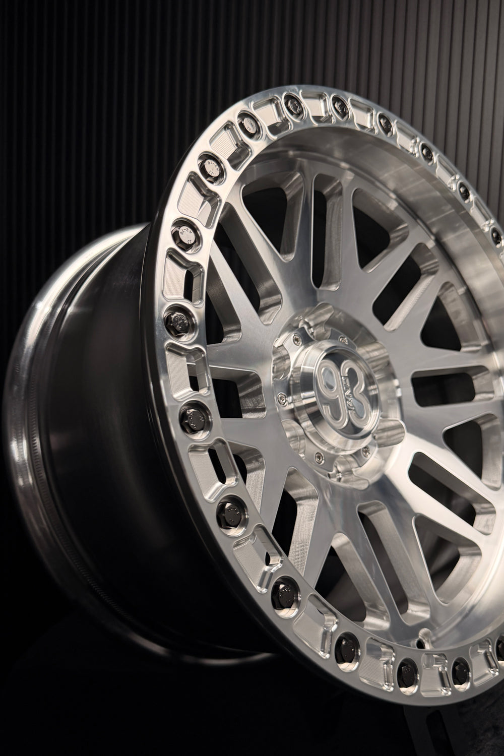 (Set of 4) FR-01R | 6061-T6 Forged | Simulated Beadlock w/ Removable Rings | Machined Clear, Machined Clear Slotted Rings, Black Lip Bolts (6x135 | 17x8.5, 0mm Offset)