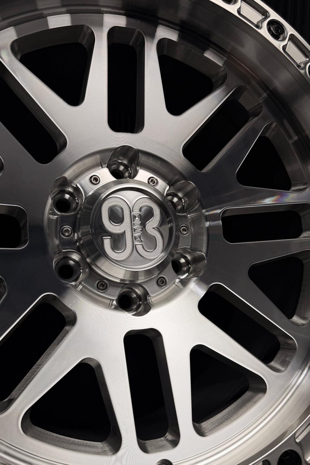 (Set of 4) FR-01R | 6061-T6 Forged | Simulated Beadlock w/ Removable Rings | Machined Clear, Machined Clear Slotted Rings, Black Lip Bolts (6x135 | 17x8.5, 0mm Offset)
