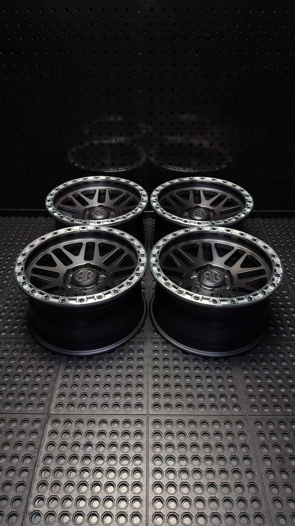 (Set of 4) FR-01R | 6061-T6 Forged | Simulated Beadlock w/ Removable Rings | Matte Brushed Double Black, Machined Clear Rings (6x135 | 17x8.5, 0mm Offset)