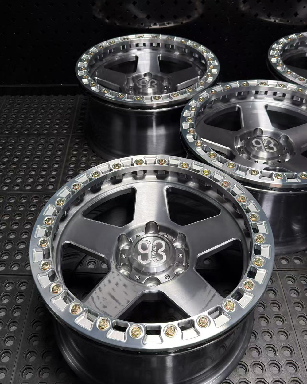 (Set of 5) FR-05BL | 6061-T6 Forged | True Beadlock | Gloss Brushed Gray w/ Machined Clear Slotted Rings and Gold Lip Bolts (6x135 | 17x9, 0mm Offset)