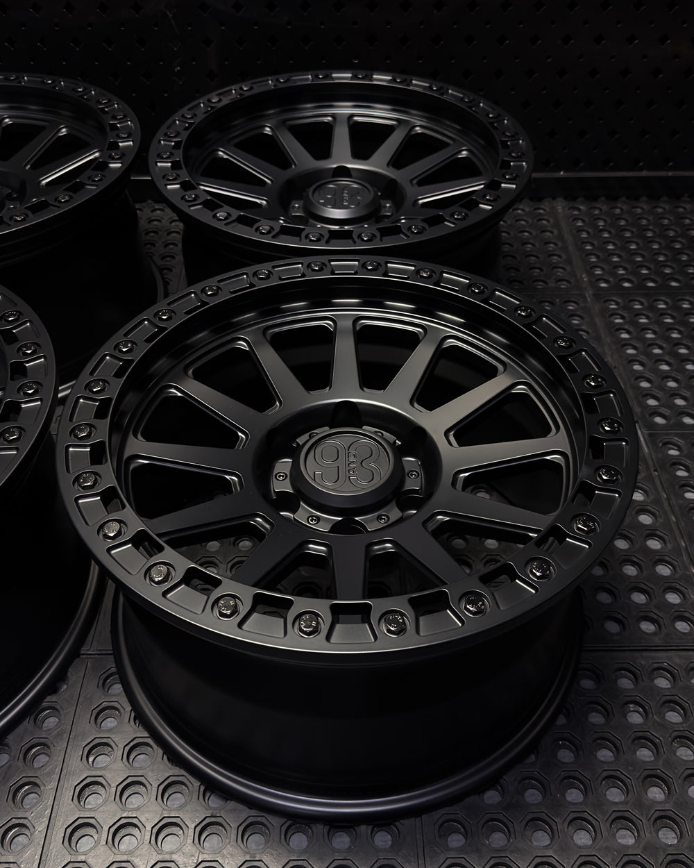 (Set of 4) FR-10 | 6061-T6 Forged | Simulated Beadlock | Matte Black (6x135 | 17x8.5, 0mm Offset)