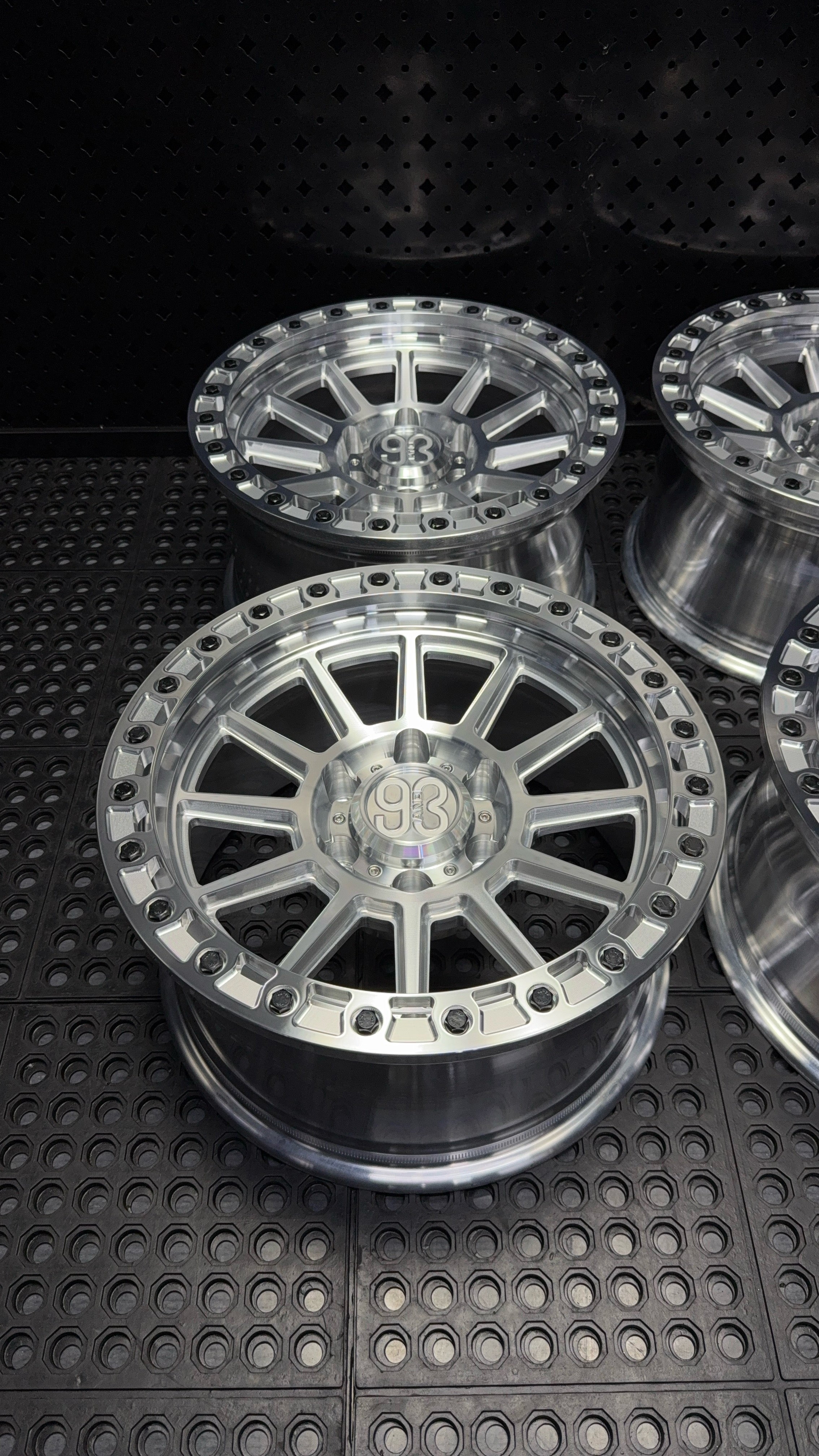 (Set of 4) FR-11 | 6061-T6 Forged | Simulated Beadlock | Machined Clear (6x135 | 17x8.5, 0mm Offset)