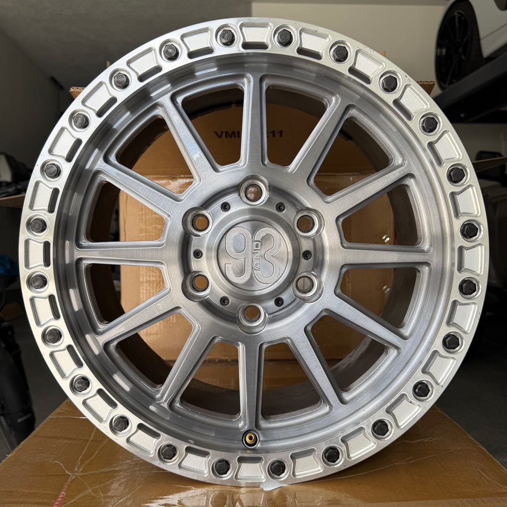 (Set of 5) FR-11R | 6061-T6 Forged | Simulated Beadlock w/ Removable Rings | Gloss Brushed Gray, Machined Clear Rings (6x139.7/6x5.5 | 17x8.5, +45mm Offset)