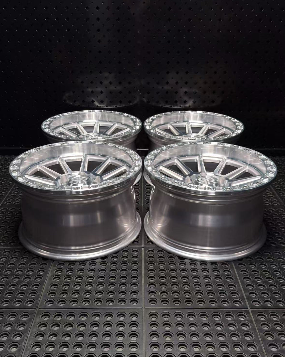 (Set of 4) FR-11R | 6061-T6 Forged | Simulated Beadlock | Machined Clear w/ Machined Clear Slotted Rings and Stainless Lip Bolts (6x135 | 17x9, 0mm Offset)