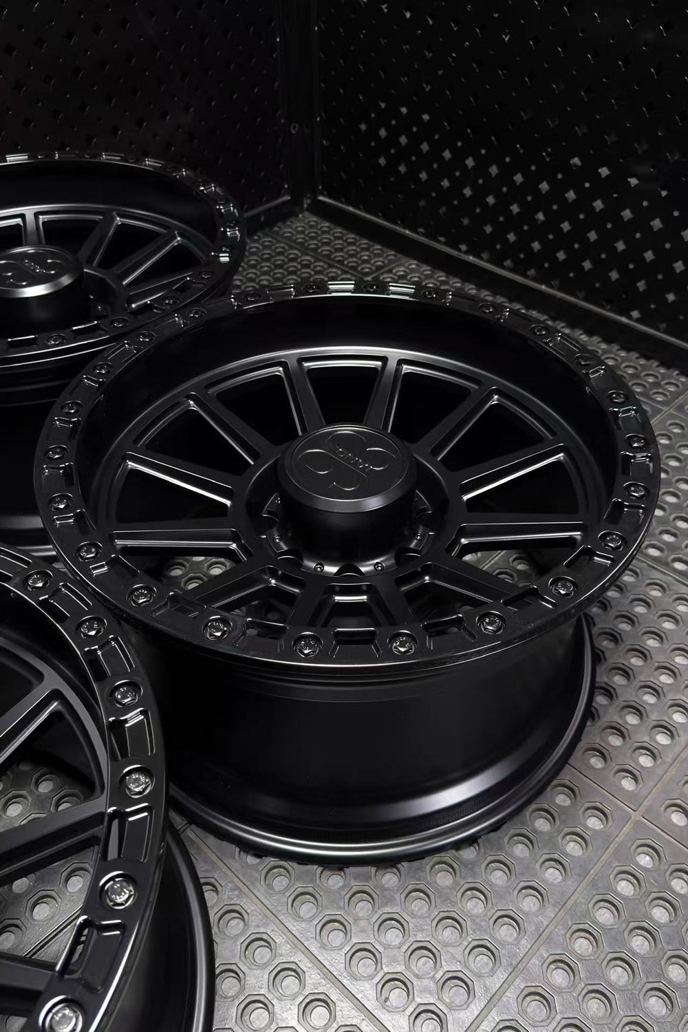 (Set of 4) FR-11R | 6061-T6 Forged | Simulated Beadlock w/ Removable Rings | Matte Black, Gloss Black Slotted Rings, Black Lip Bolts (8x170 | 20x10, -18mm Offset)