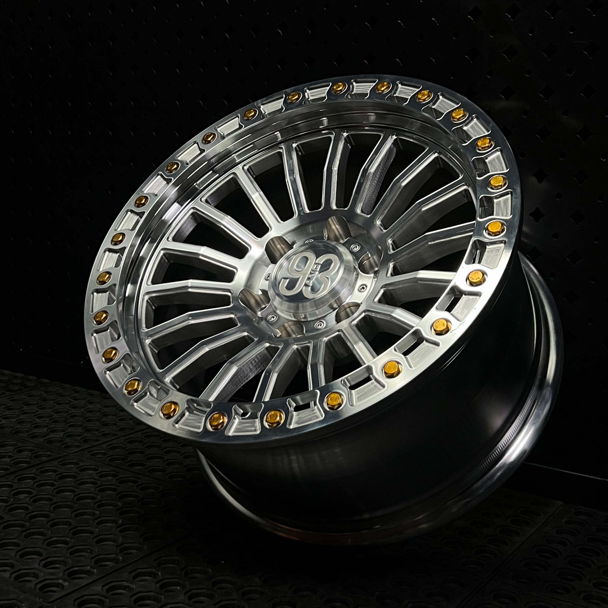 (Set of 4) FR-18 | 6061-T6 Forged | Simulated Beadlock | Machined Clear (6x135 | 17x8.5, 0mm Offset)