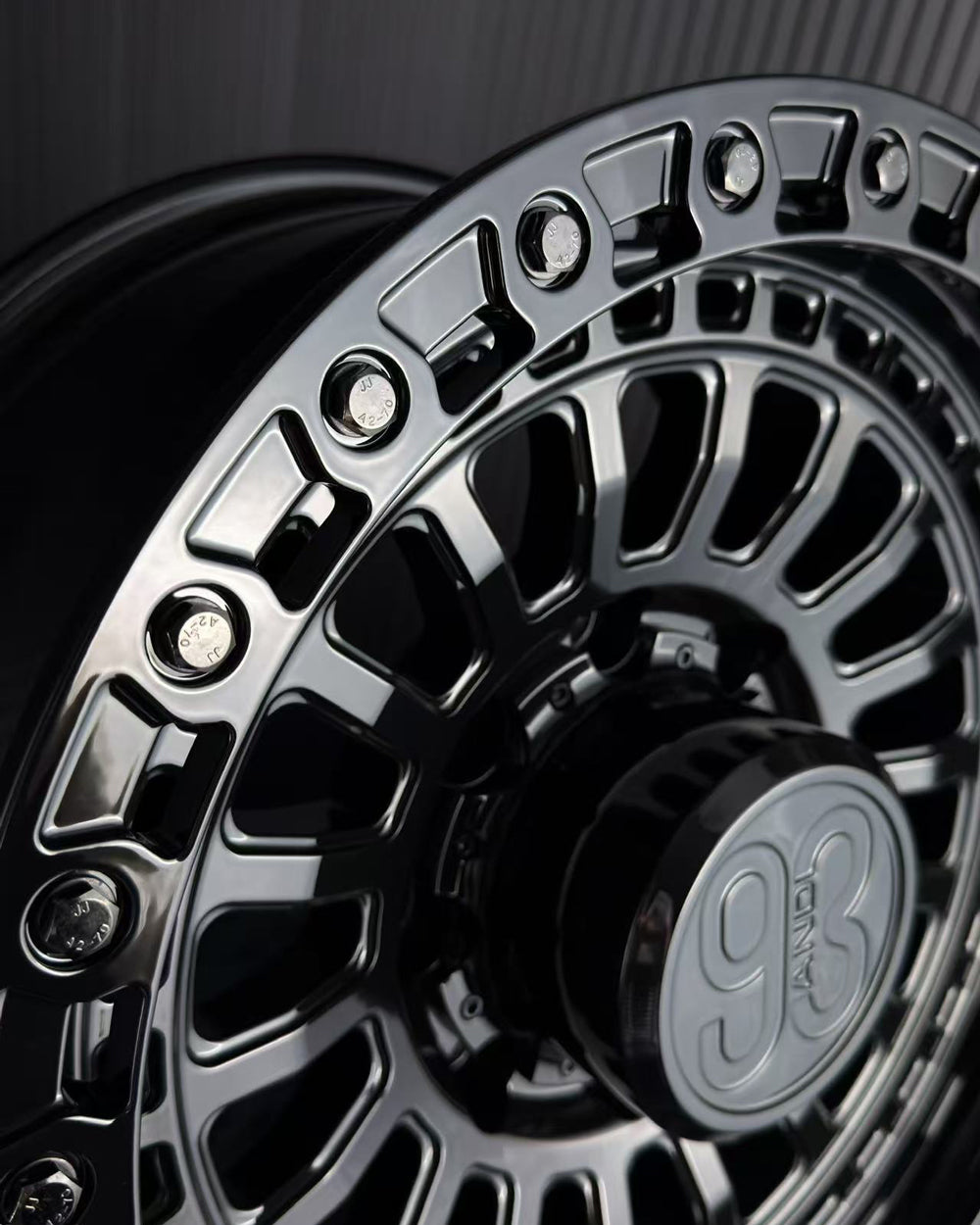 (Set of 4) FR-19 | 6061-T6 Forged | Simulated Beadlock | Gloss Black, Black Lip Bolts (8x170 | 18x9, +12mm Offset)