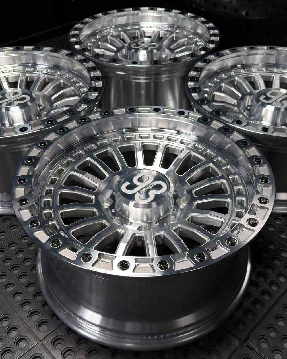 (Set of 4) FR-19 | 6061-T6 Forged | Simulated Beadlock | Machined Clear, Black Lip Bolts (8x180 | 20x9, 0mm Offset)
