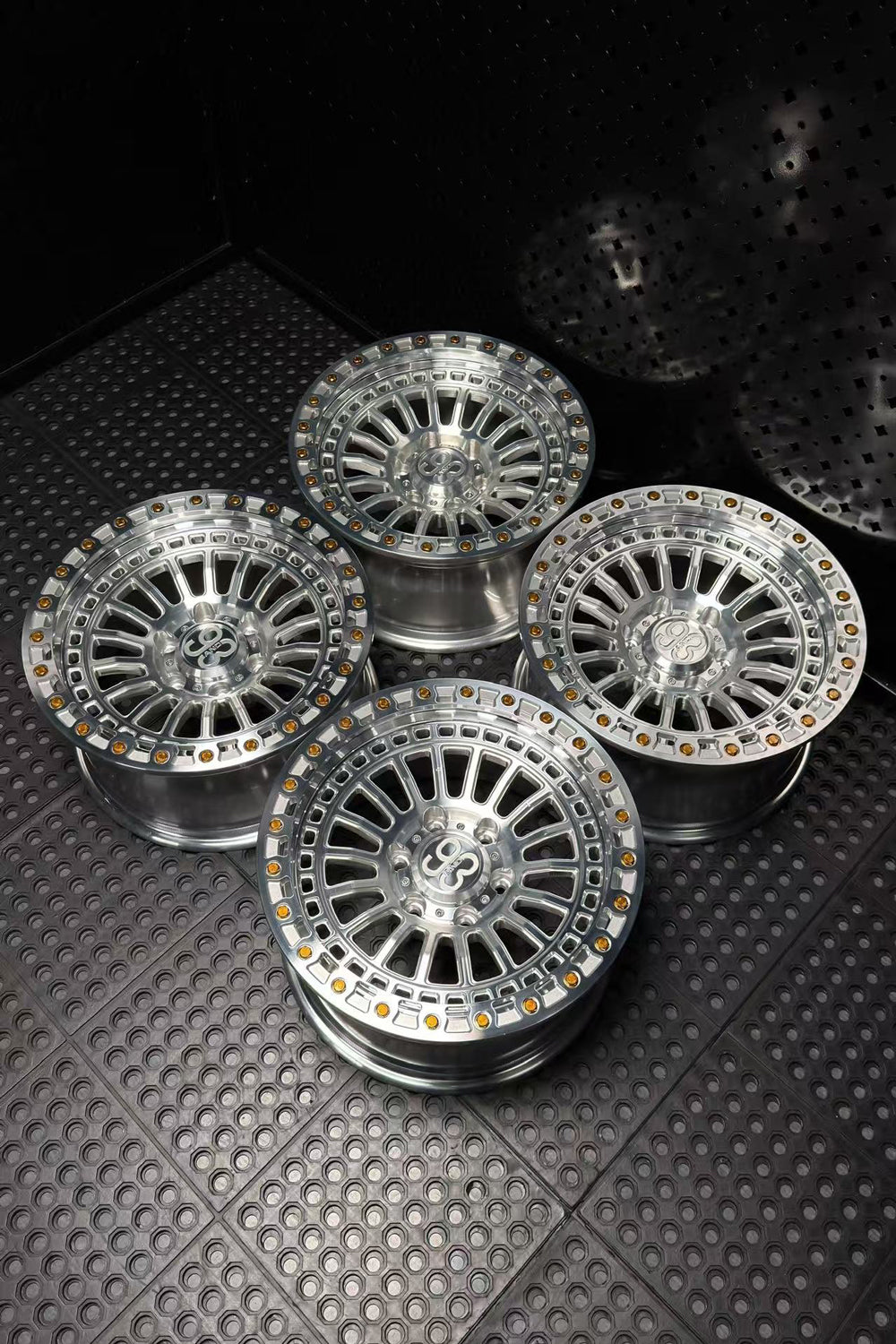 (Set of 4) FR-19 | 6061-T6 Forged | Simulated Beadlock | Machined Clear with Gold Lip Bolts (6x135 | 17x8.5, 0mm Offset)