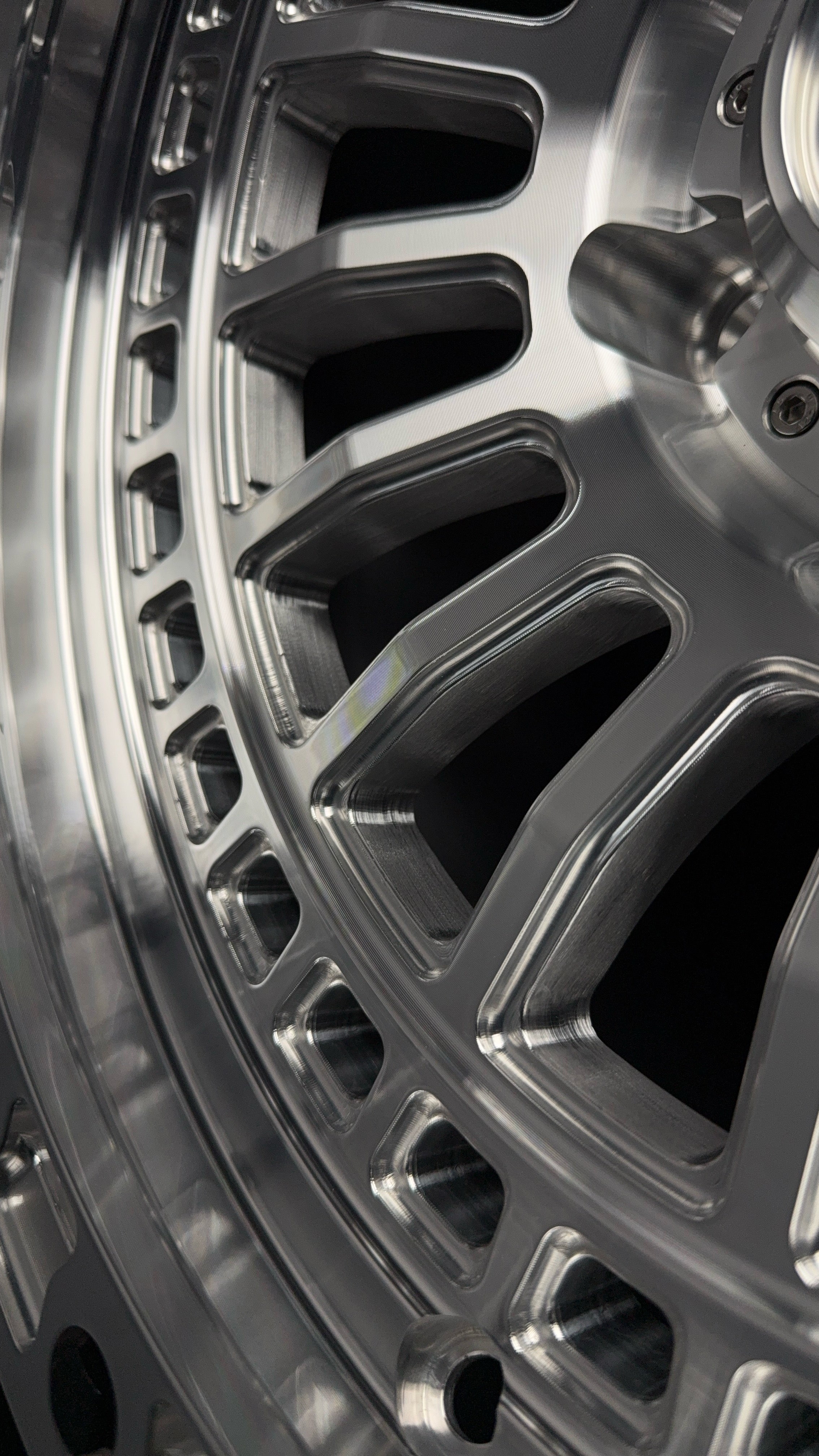 (Set of 4) FR-19 | 6061-T6 Forged | Simulated Beadlock | Machined Clear (6x135 | 17x8.5, 0mm Offset)