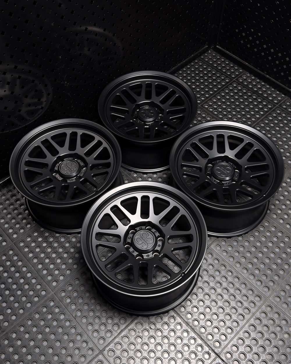 (Set of 4) FRS-01 | 6061-T6 Forged | Smooth Lip | Matte Black (6x135 | 17x8.5, 0mm Offset)