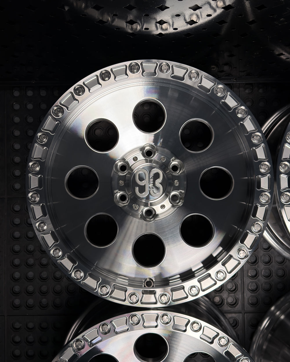(Set of 4) RT-08R | 6061-T6 Forged | Simulated Beadlock w/ Removable Rings | Machined Clear, Machined Clear Rings (6x135 | 17x8.5, 0mm Offset)