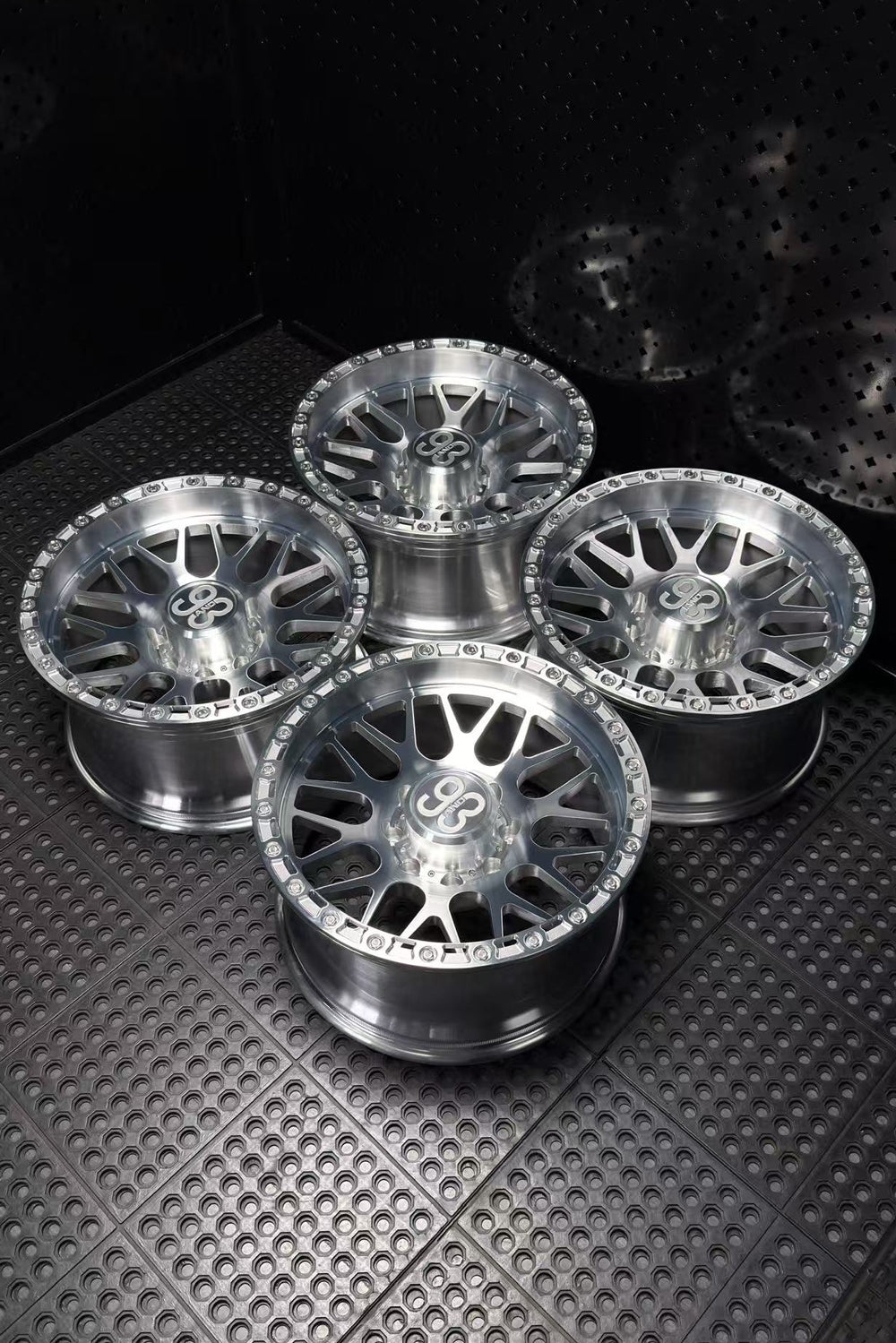 (Set of 4) TX-01R | 6061-T6 Forged | Simulated Beadlock w/ Removable Rings | Machined Clear, Machined Clear Slotted Rings, Stainless Lip Bolts (8x170 | 20x10, -18mm Offset)