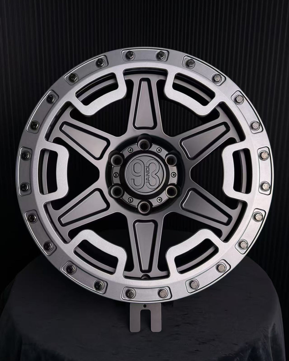 (Set of 4) XR-01R | 6061-T6 Forged | Simulated Beadlock w/ Removable Rings | Matte Black, Matte Gunmetal Rings (6x135 | 17x8.5, 0mm Offset)